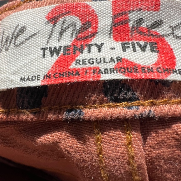 WE THE FREE- FREE PEOPLE- Cheetah Mini Skirt - Picture 8 of 8